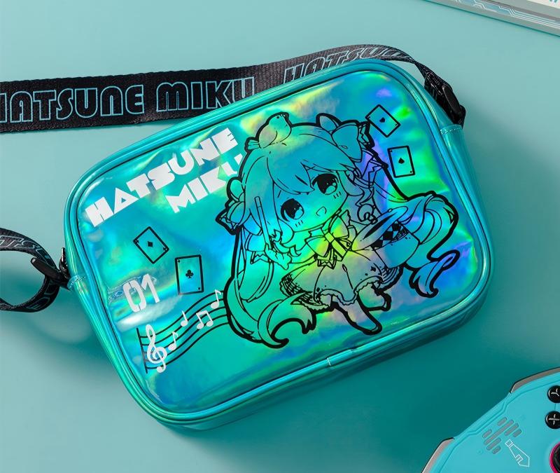 Miku Holographic Crossbody Shoulder Bag 16x22x6.5cm ，Adjustable 120cm Strap, Anime Character Print, Zip Closure, Iridescent Finish, Compact Size