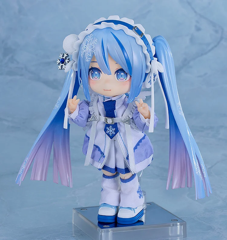 Hatsune Miku GSC Nendoroids, chibi-style figures，Snow Miku