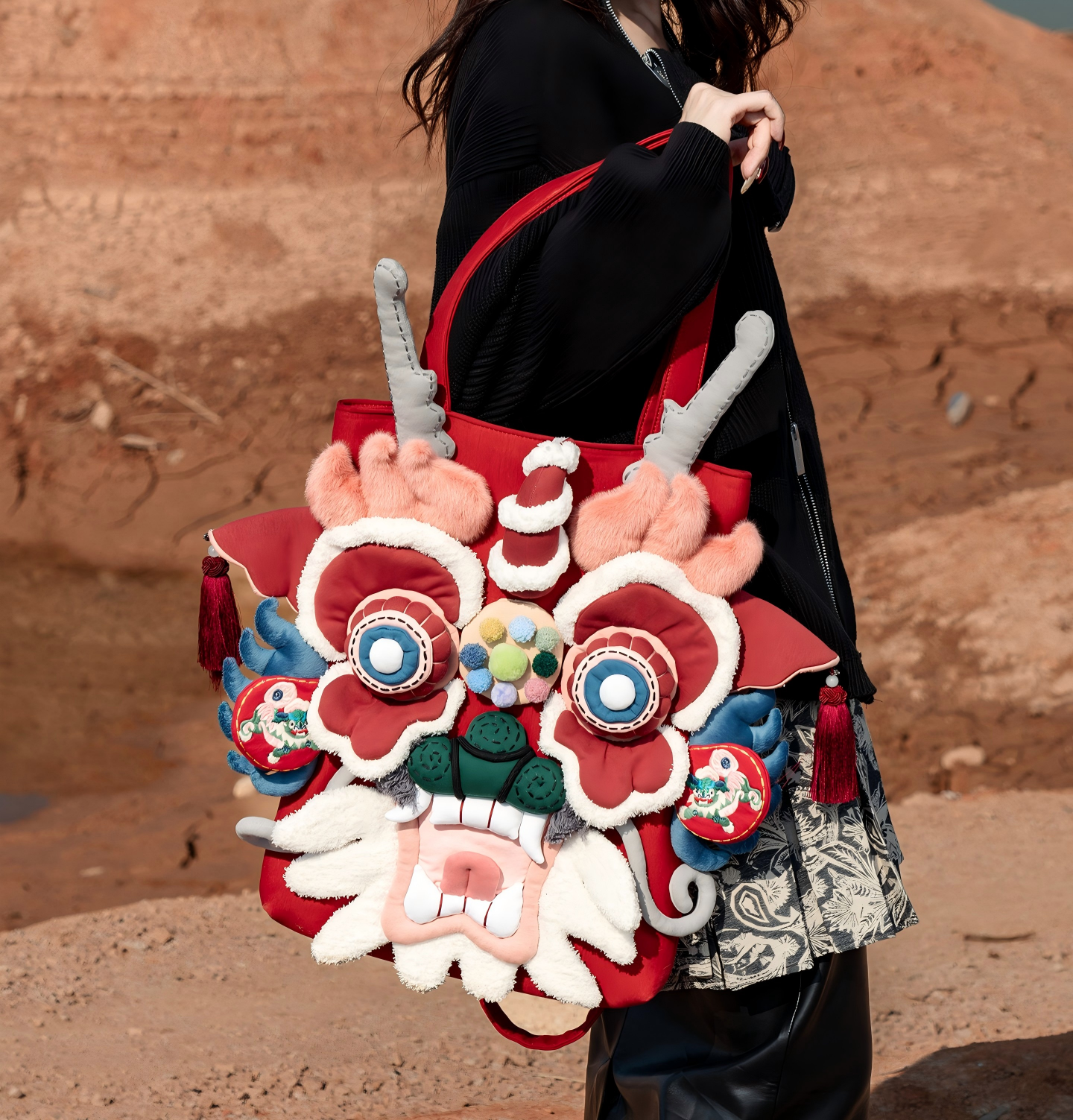 "Red Dragon" Artisan Tote Bag - Grand Heritage Series，Handcrafted Large Shoulder Bag