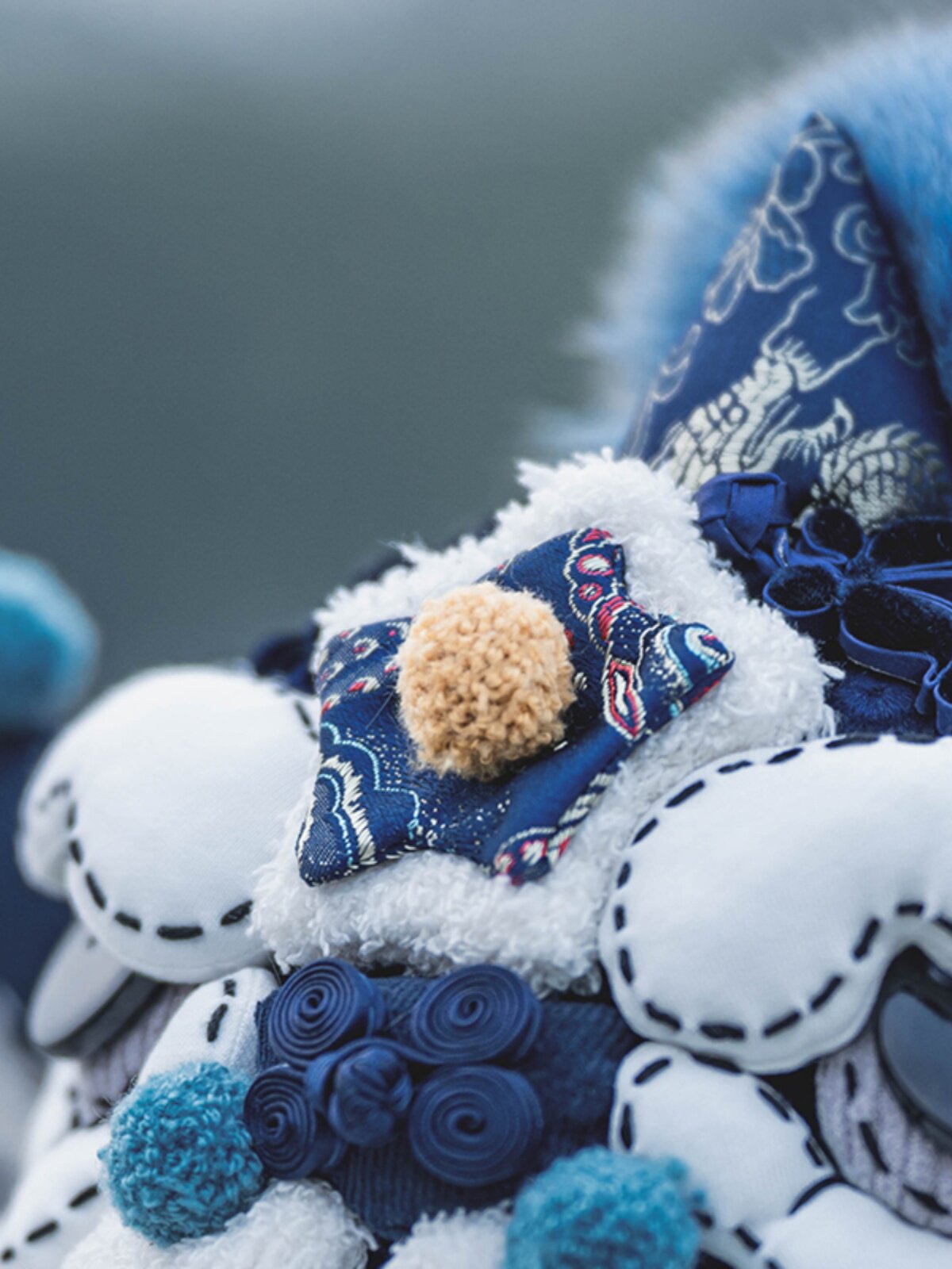 "Awakened Lion" Heritage Baseball Cap - Traditional Folk Art Series，Available in Crimson Red & Deep Sea Blue