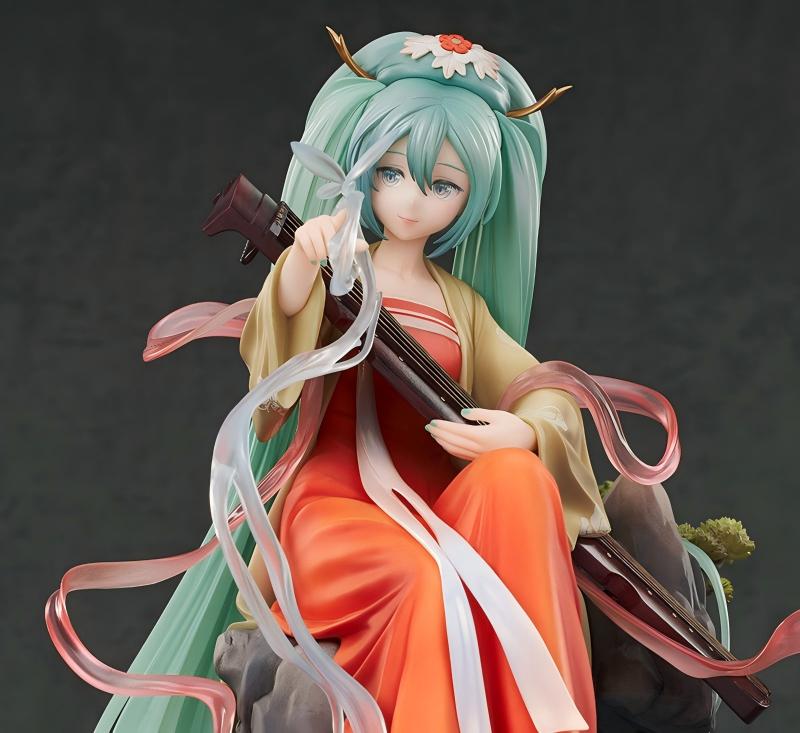 Hatsune Miku 1/7 Scale Anime Figure，GSC Collectible, Detailed Base Diorama, Transparent Accents, Traditional Hanfu Design, Collector's Statue