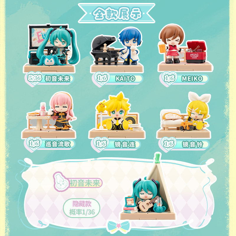 Hatsune Miku Desktop Decorative Figure,  Articulated, Approximately 5cm Tall, DIY Scene