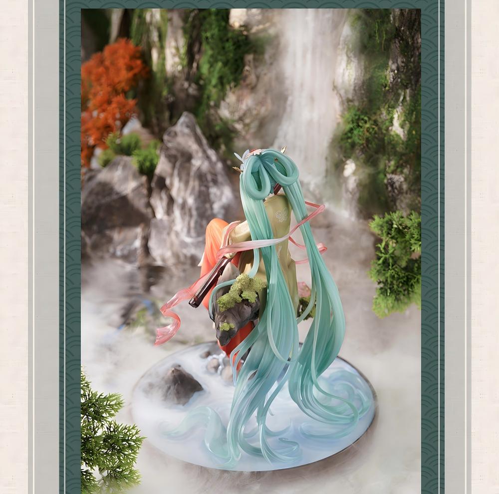Hatsune Miku 1/7 Scale Anime Figure，GSC Collectible, Detailed Base Diorama, Transparent Accents, Traditional Hanfu Design, Collector's Statue