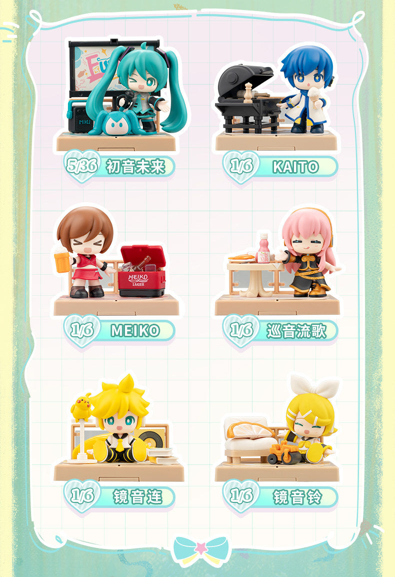 Hatsune Miku Desktop Decorative Figure,  Articulated, Approximately 5cm Tall, DIY Scene