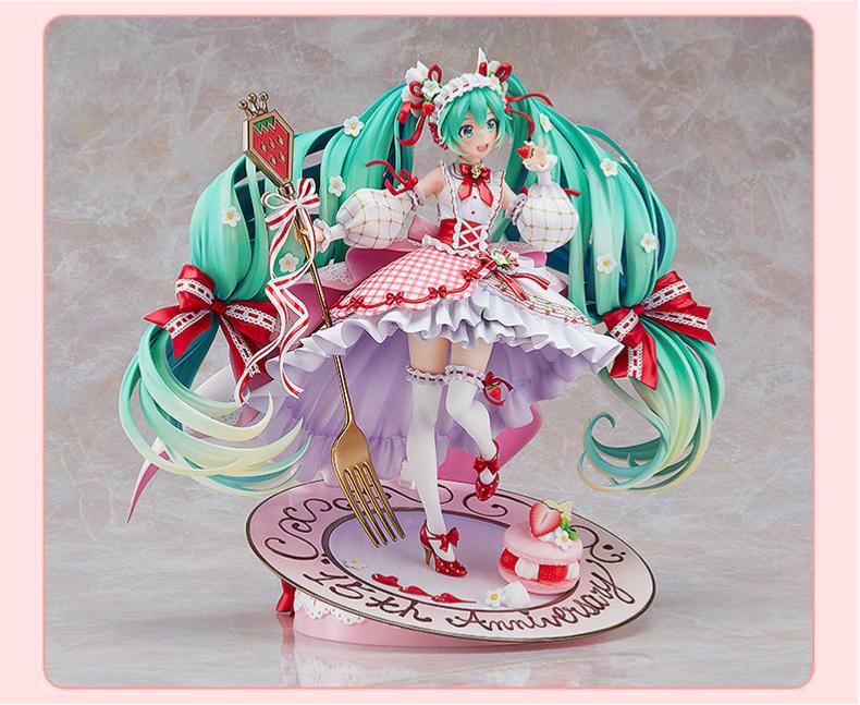 Hatsune Miku GSC 15th Anniversary Ver. Figure 29 cm，Approx. 32 cm Wide, Strawberry Themed, Detailed Sculpt, Collector's Figure, Scale Model