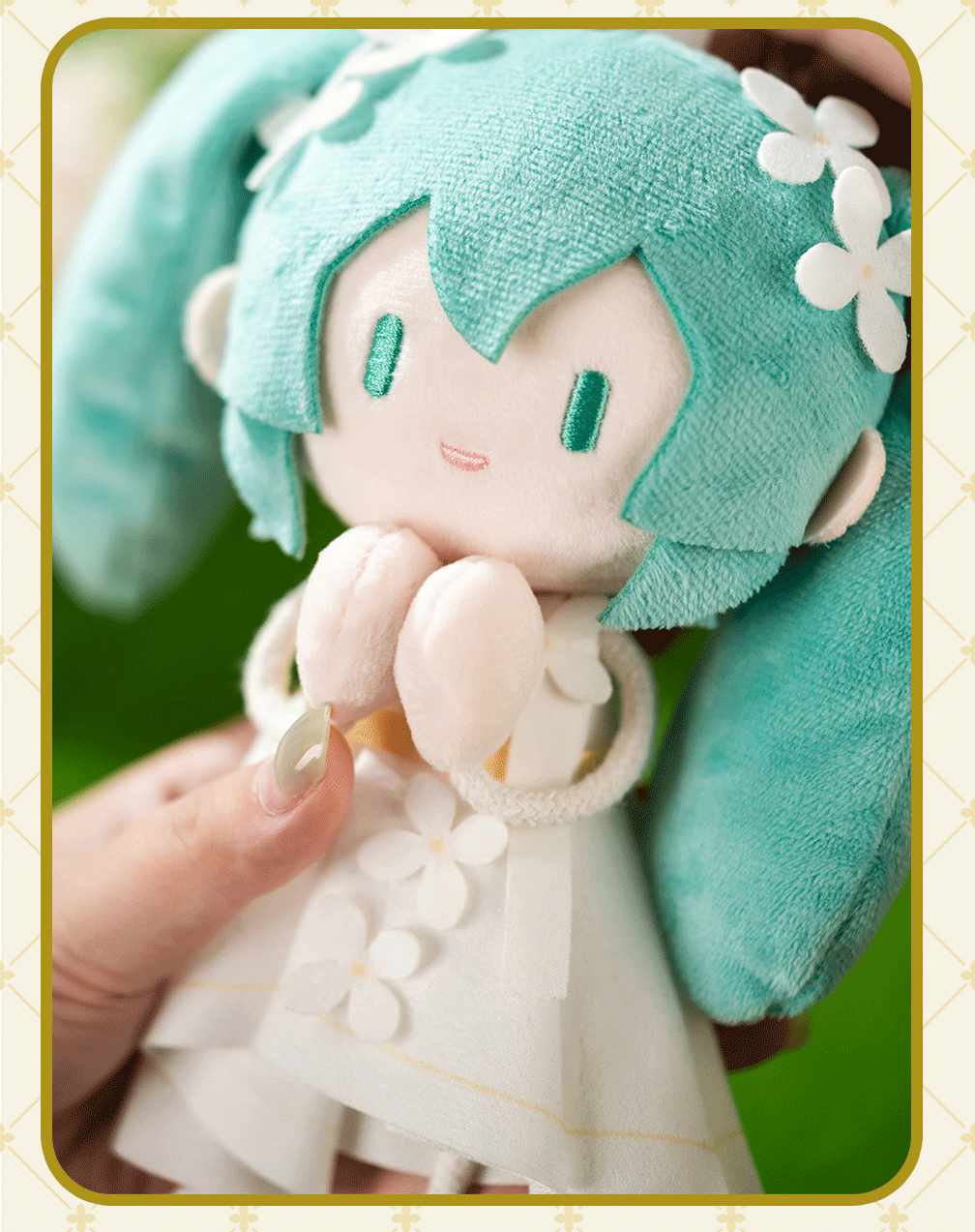 Hatsune Miku Plush pendant, keychain, backpack accessory“Seng Ru Xia Hua”Series