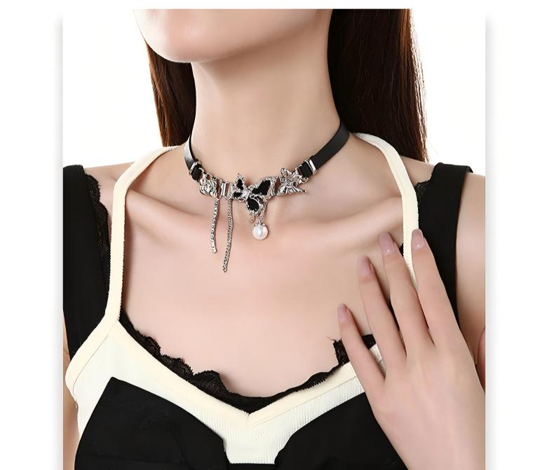 Heaven Officials Blessing Black Butterfly Choker Necklace，Pearl Pendant, Crystal Tassel Drop, Black Velvet Band, Silver-Tone Accents, Adjustable Clasp