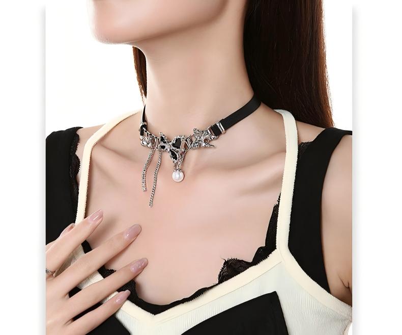 Heaven Officials Blessing Black Butterfly Choker Necklace，Pearl Pendant, Crystal Tassel Drop, Black Velvet Band, Silver-Tone Accents, Adjustable Clasp
