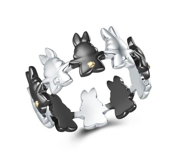 Mo Dao Zu Shi Bunny Ring Anime-Themed Alloy Ring |，Black & Silver Bunnies, Anime Inspired Design, Circular Band Style, Gold Accent Details, Alloy Material