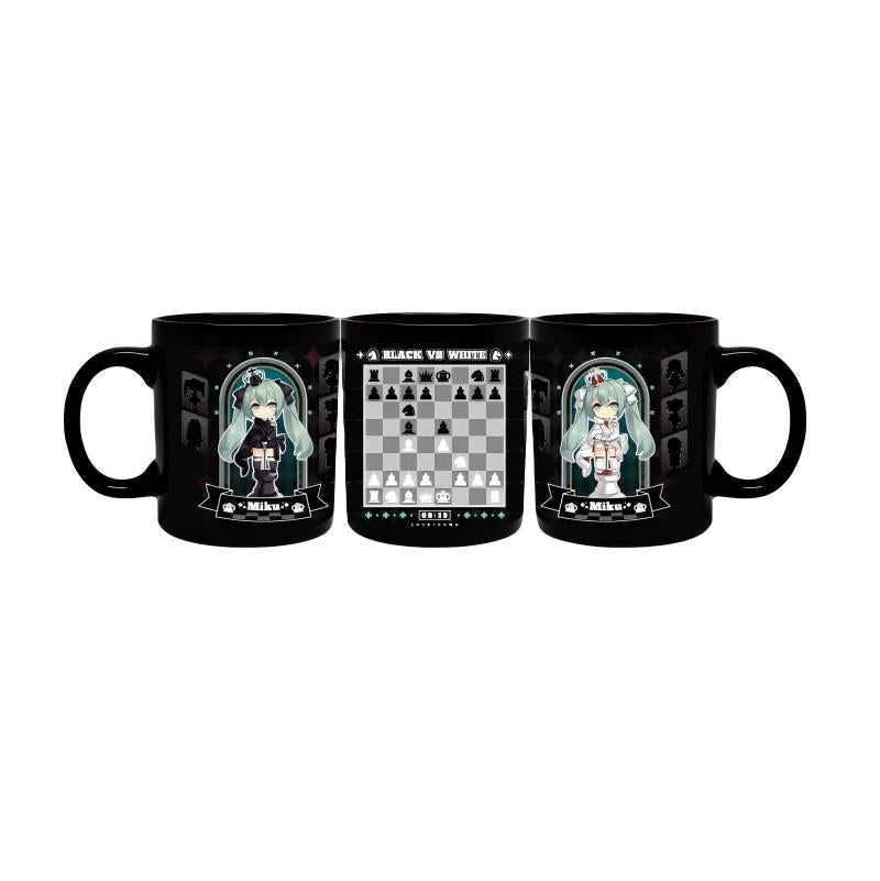 Hatsune Miku Chess Color Changing Mug,Heat Reveal Chessboard, 9.5 cm Tall, Includes Acrylic Coaster, Black Ceramic Mug, Chibi Miku Design