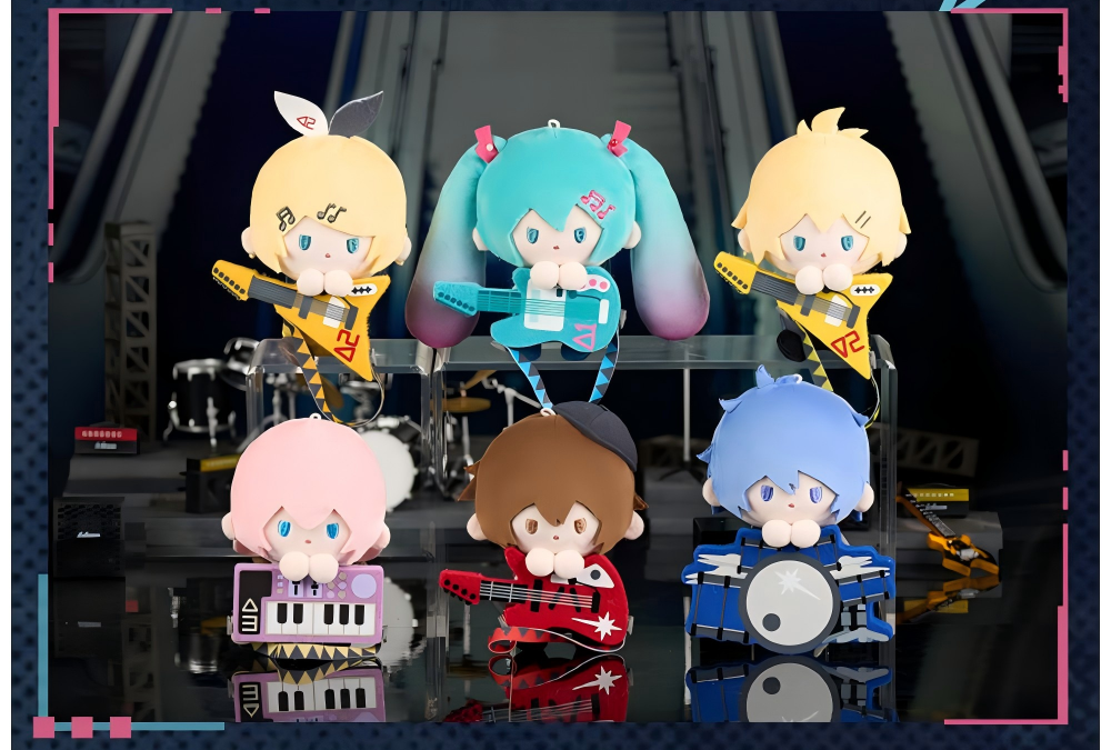 Hatsune Miku Spark Series Plush Keychain 12CM，6 Character Styles, Backpack Accessory, Hanging Ornament, Approx. 125mm Height, Collectible Figure