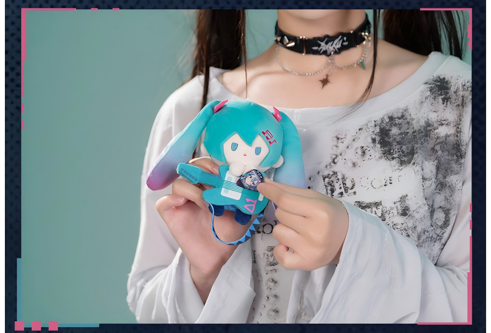 Hatsune Miku Spark Series Plush Keychain 12CM，6 Character Styles, Backpack Accessory, Hanging Ornament, Approx. 125mm Height, Collectible Figure