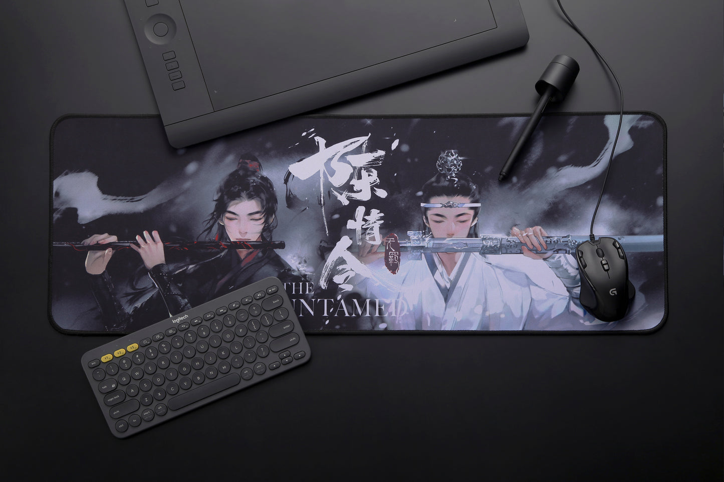 The Untamed One Year Anniversary Series  The Untamed Desk Pad／Mouse Pad